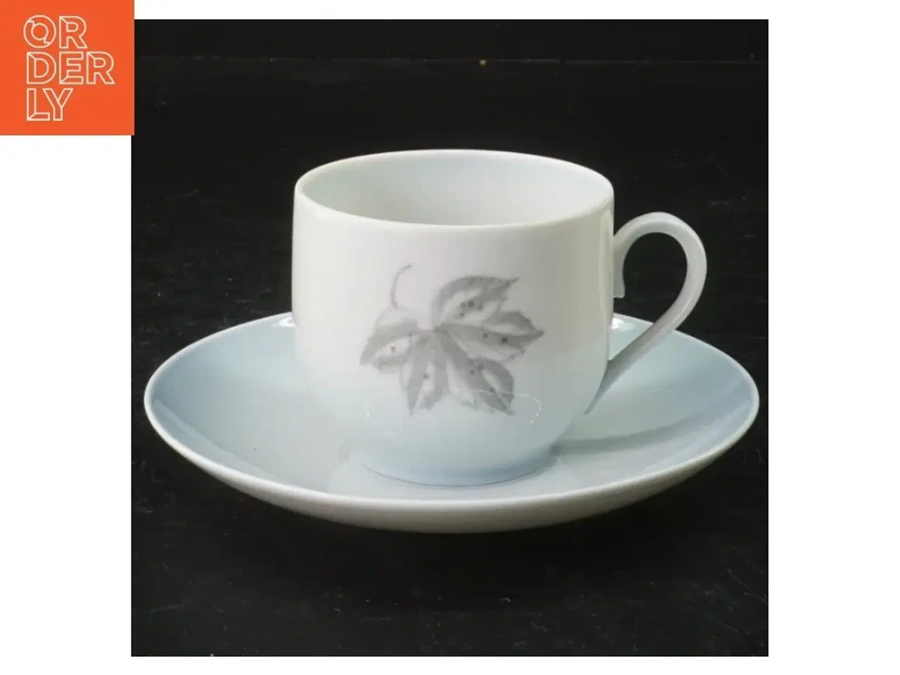 Billede 3 - Porcelæn tekopper og underkopper fra B&G (str. Tallerken 13 cm i diameter, krus 7 cm i diameter)