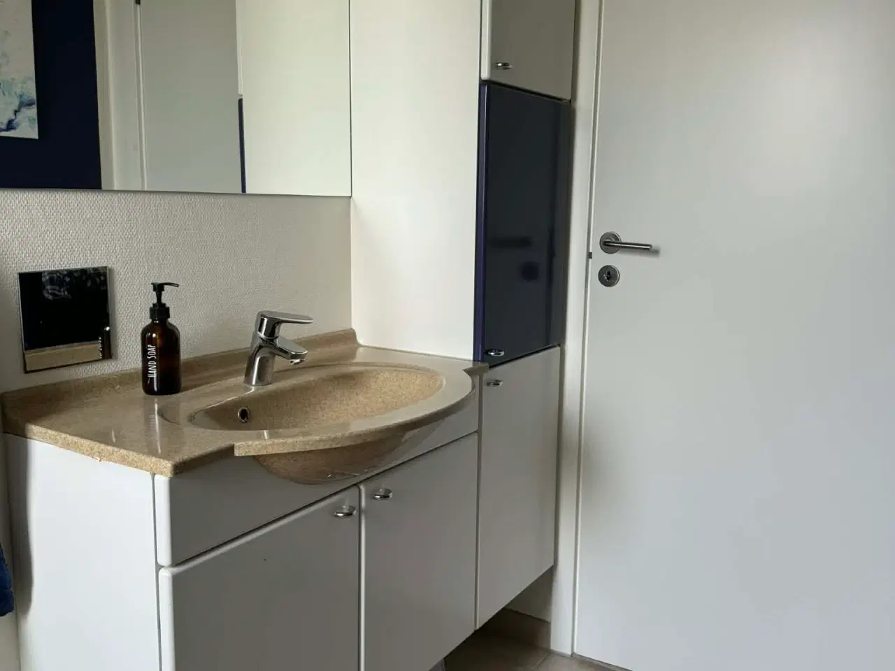 Billede 1 - 2 Svane badeværelser