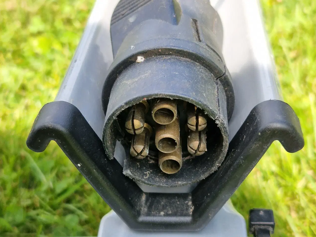 Billede 3 - UDLEJES - Thule Bagageboks / cykelholder