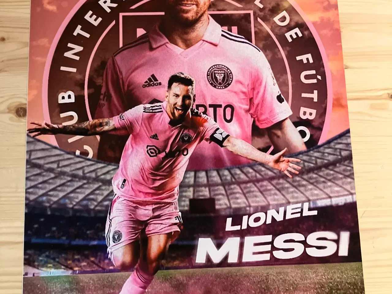 Billede 2 - Rest lager af Tintin plakater og fodbold plakater 
