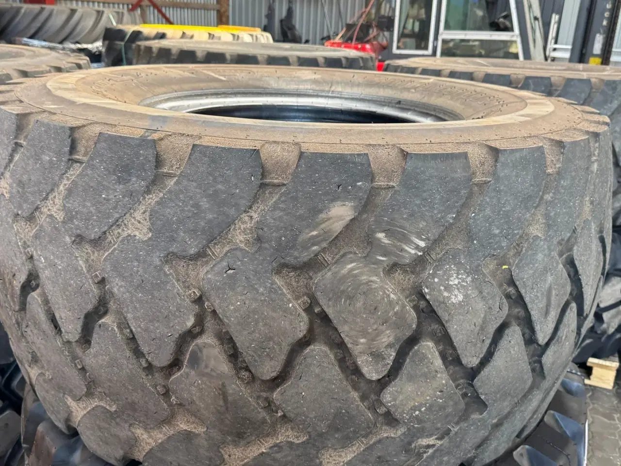 Billede 2 - Bridgestone 650/65R25 4 STK