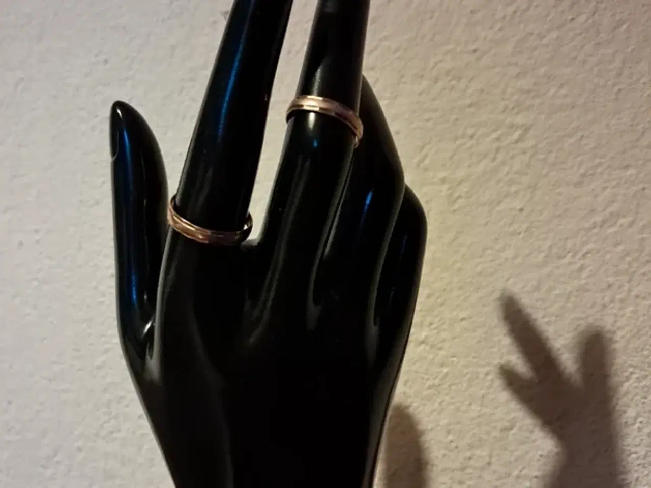 Billede 2 - Klassiske 9kt guldringe (Stempel Bos 375)