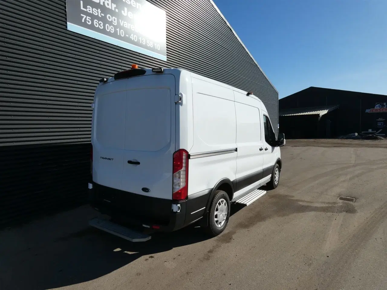 Billede 4 - Ford Transit 350 L2H2 2,0 TDCi Trend VÆRKSTEDBIL 130HK Van Man.