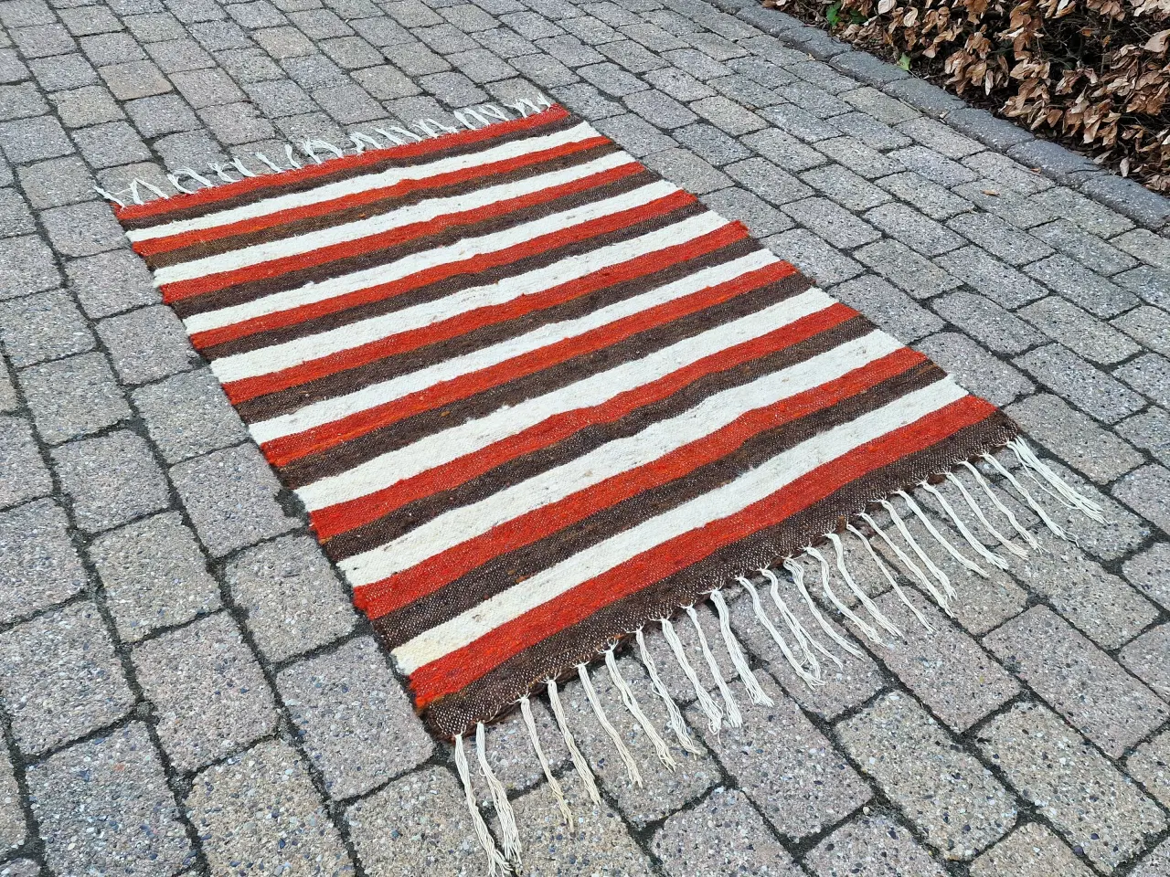 Billede 2 - Sød lille vintage kelim tæppe.