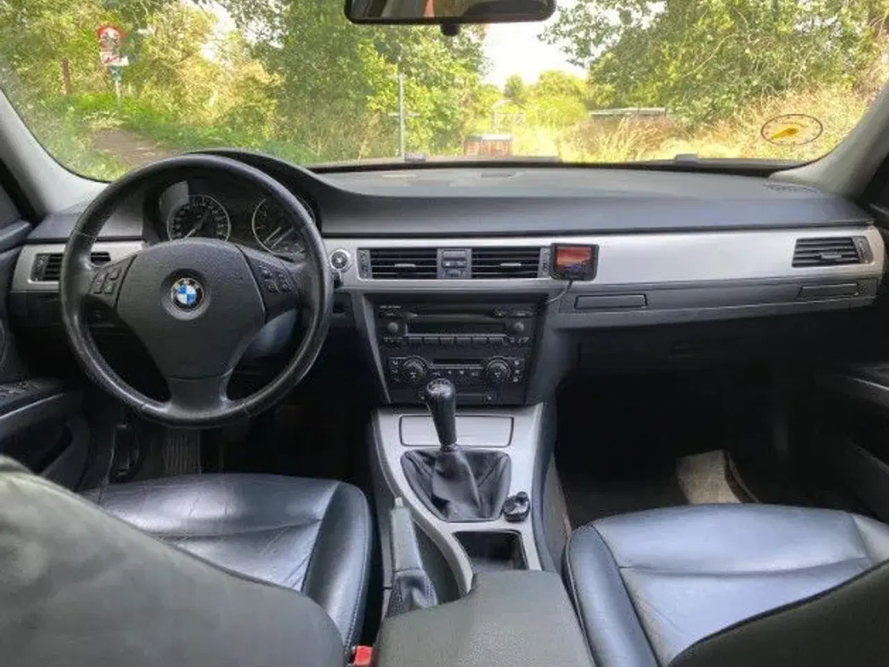 Billede 14 - Flot BMW 325i til salg