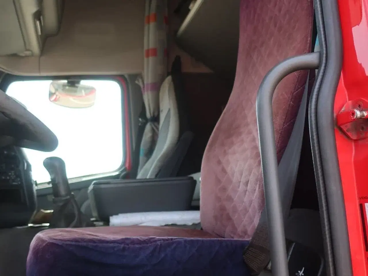 Billede 45 - Lastbil m. kran VOLVO FM12