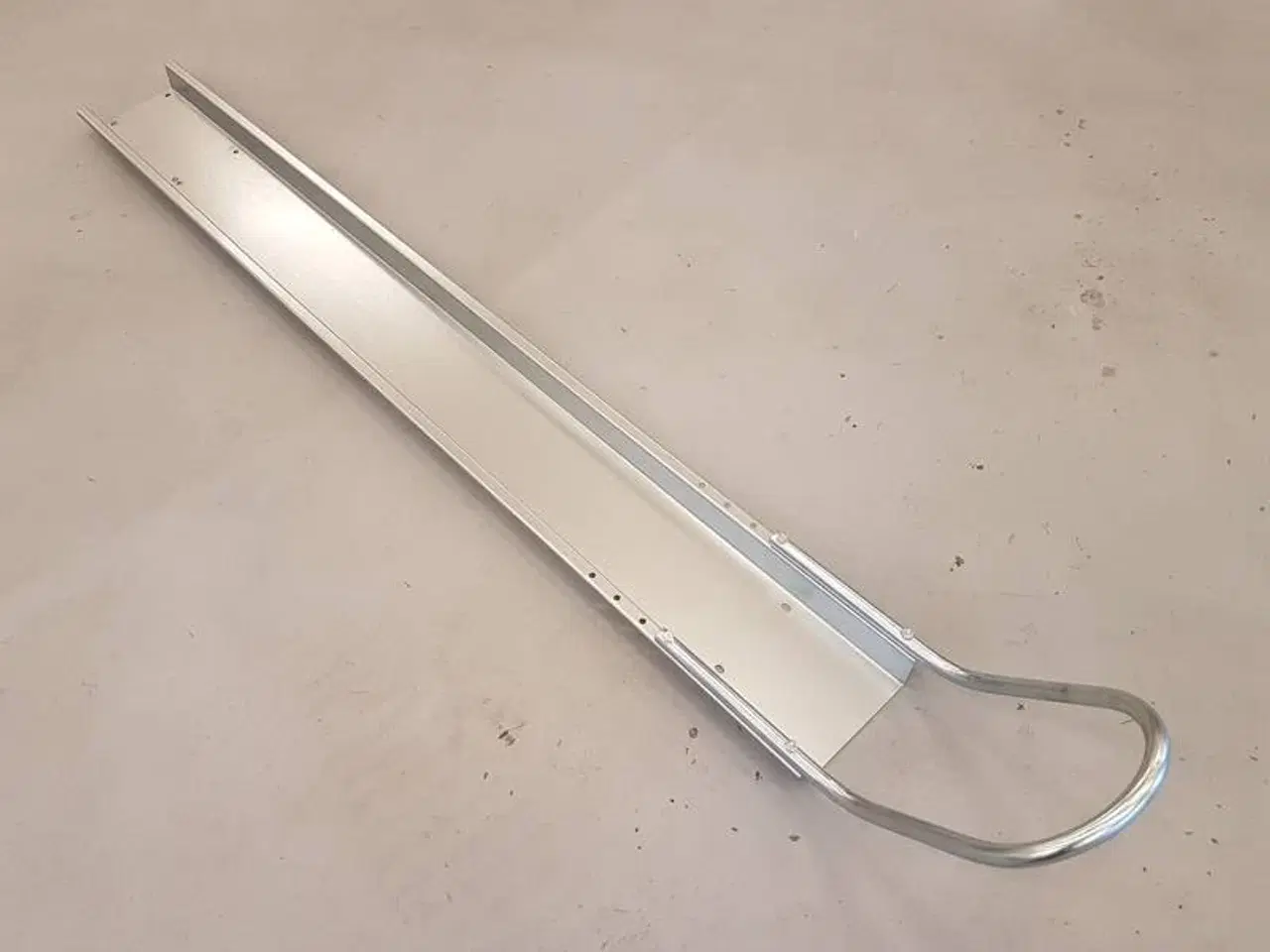 Billede 1 - MC Skinne med bøjle