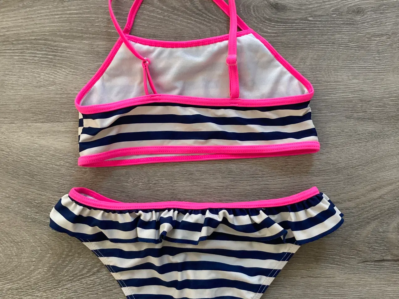 Billede 2 - Bikini str. 140/146