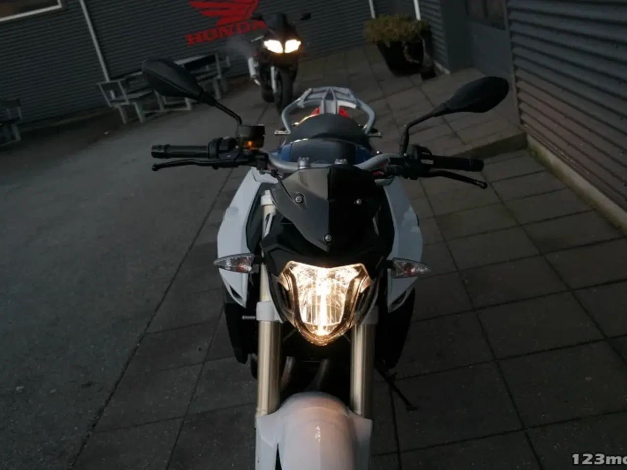 Billede 15 - BMW F 800 R MC-SYD BYTTER GERNE