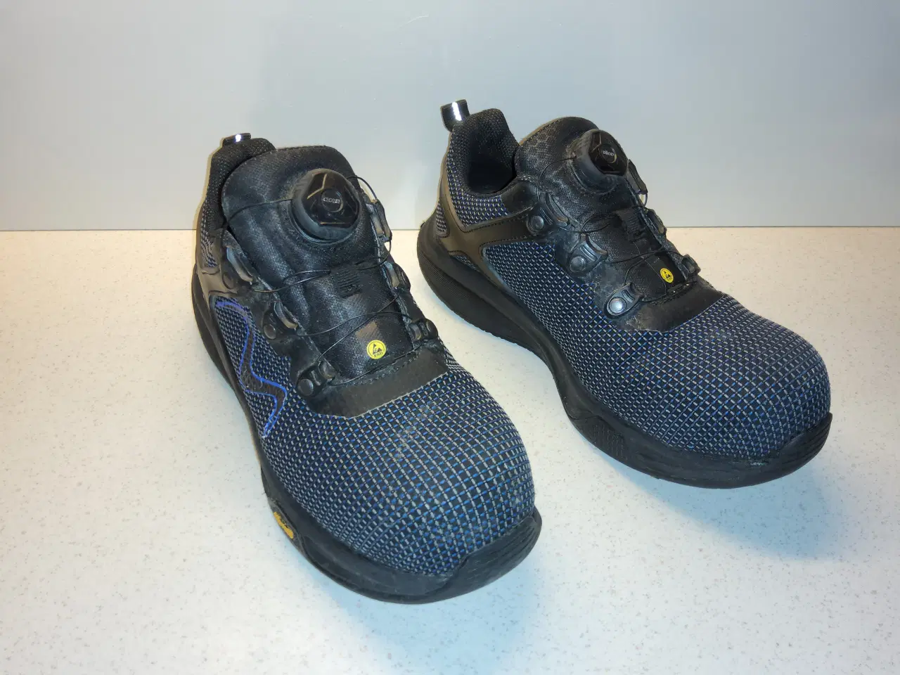 Billede 1 - MBT sikkerhedssko 37