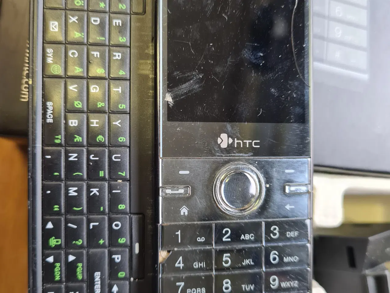 Billede 2 - HTC S740 mobiltelefon 
