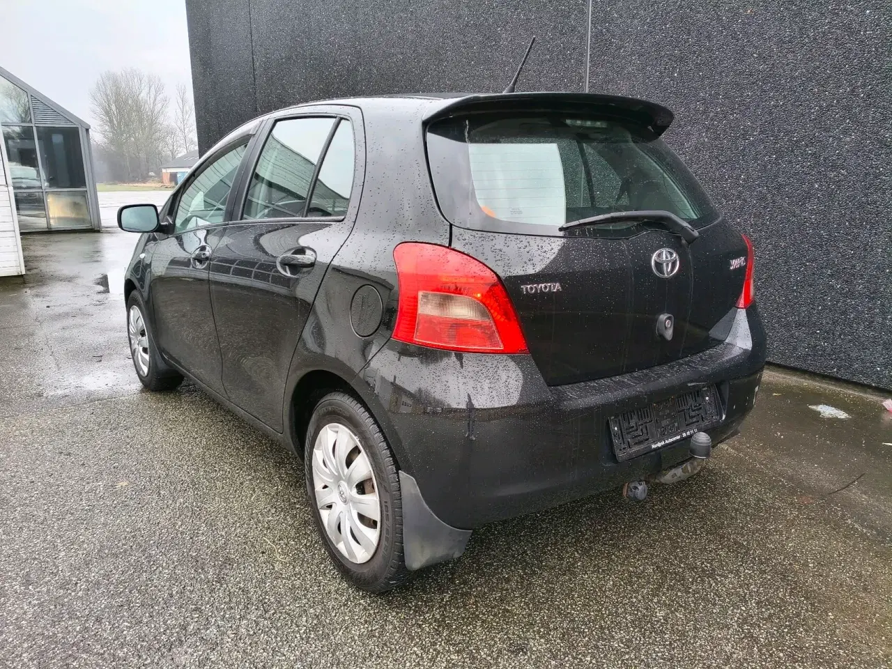 Billede 3 - Toyota Yaris 1,3 VVT-I Linea Luna 87HK 5d