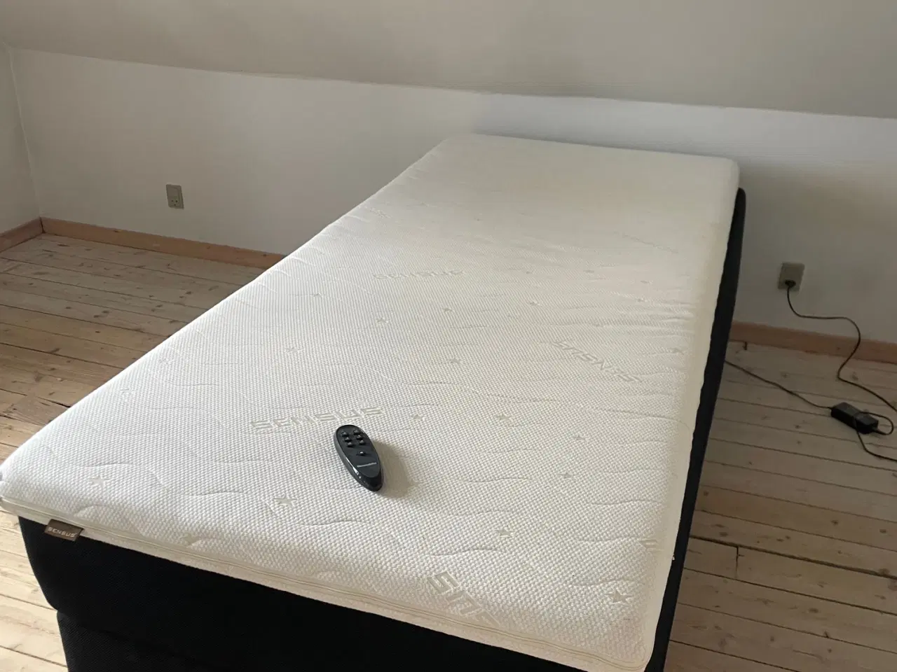 Billede 6 - Dunlopillo Elevationsseng 90x200