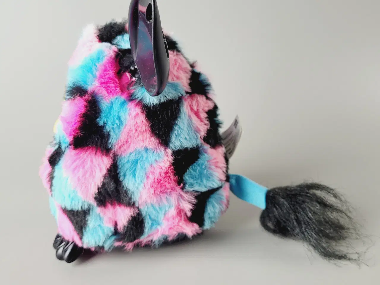 Billede 3 - ⭐️- Furby "Triangles" (2013 Model) - Pink Blå Sort