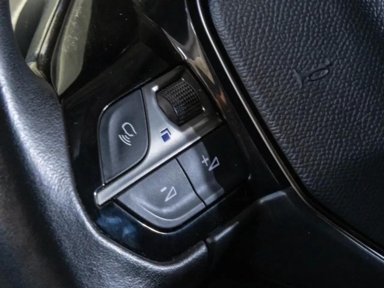 Billede 11 - Peugeot Rifter 1,5 BlueHDi 100 L2 Allure 7prs