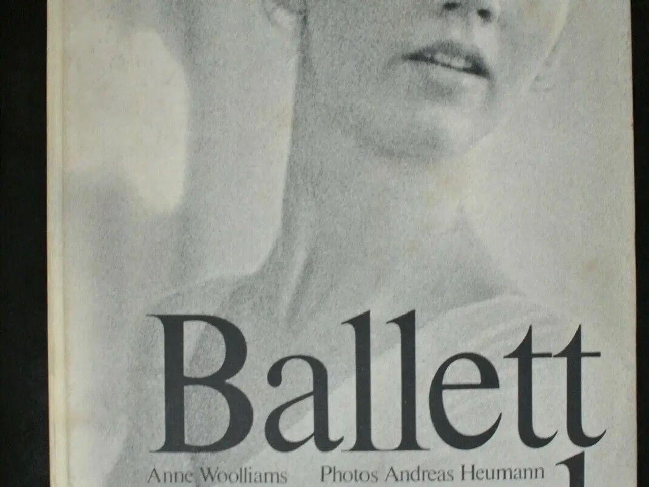 Billede 1 - ballettsaal, von anne woolliams. photos von andrea