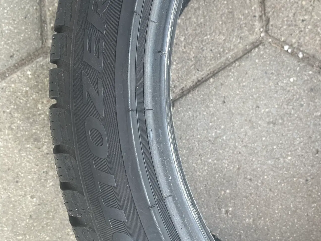 Billede 4 - Vinterdæk 225/40R18