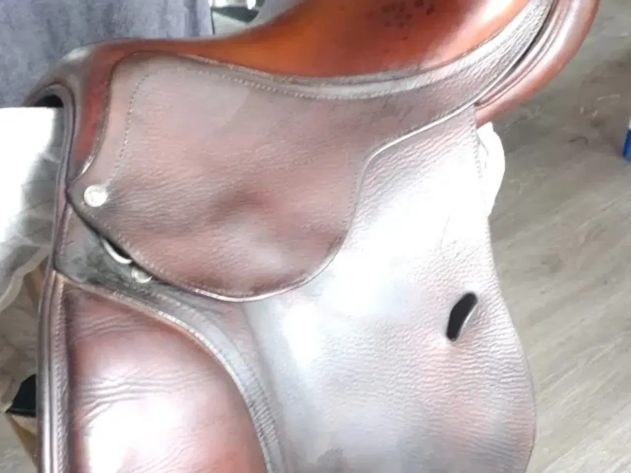 Billede 2 - Arentes 16,5" Springsadel