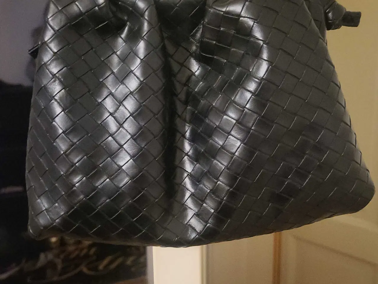 Billede 5 - Lille Sort Skuldertaske