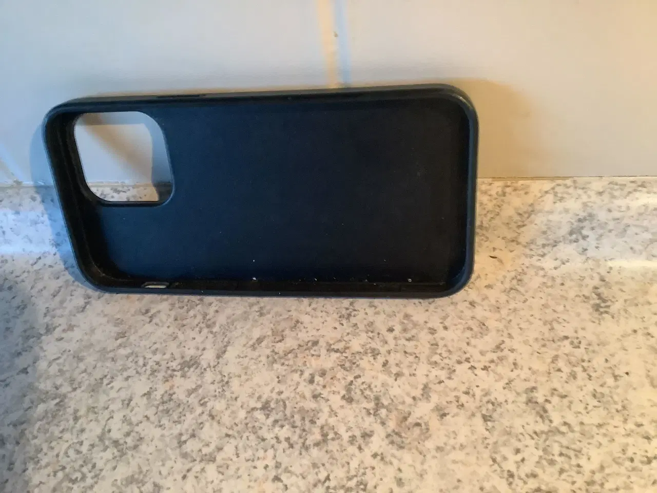 Billede 5 - Helt nyt Guess cover til iPhone 14 pro Max