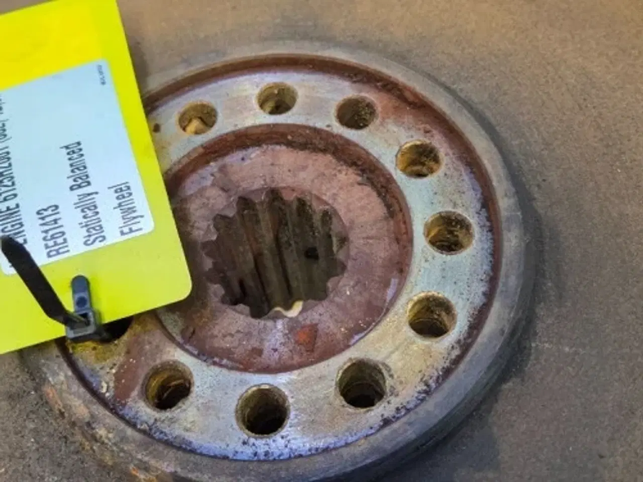 Billede 12 - John Deere 6125HZ001 Svinghjul RE61413