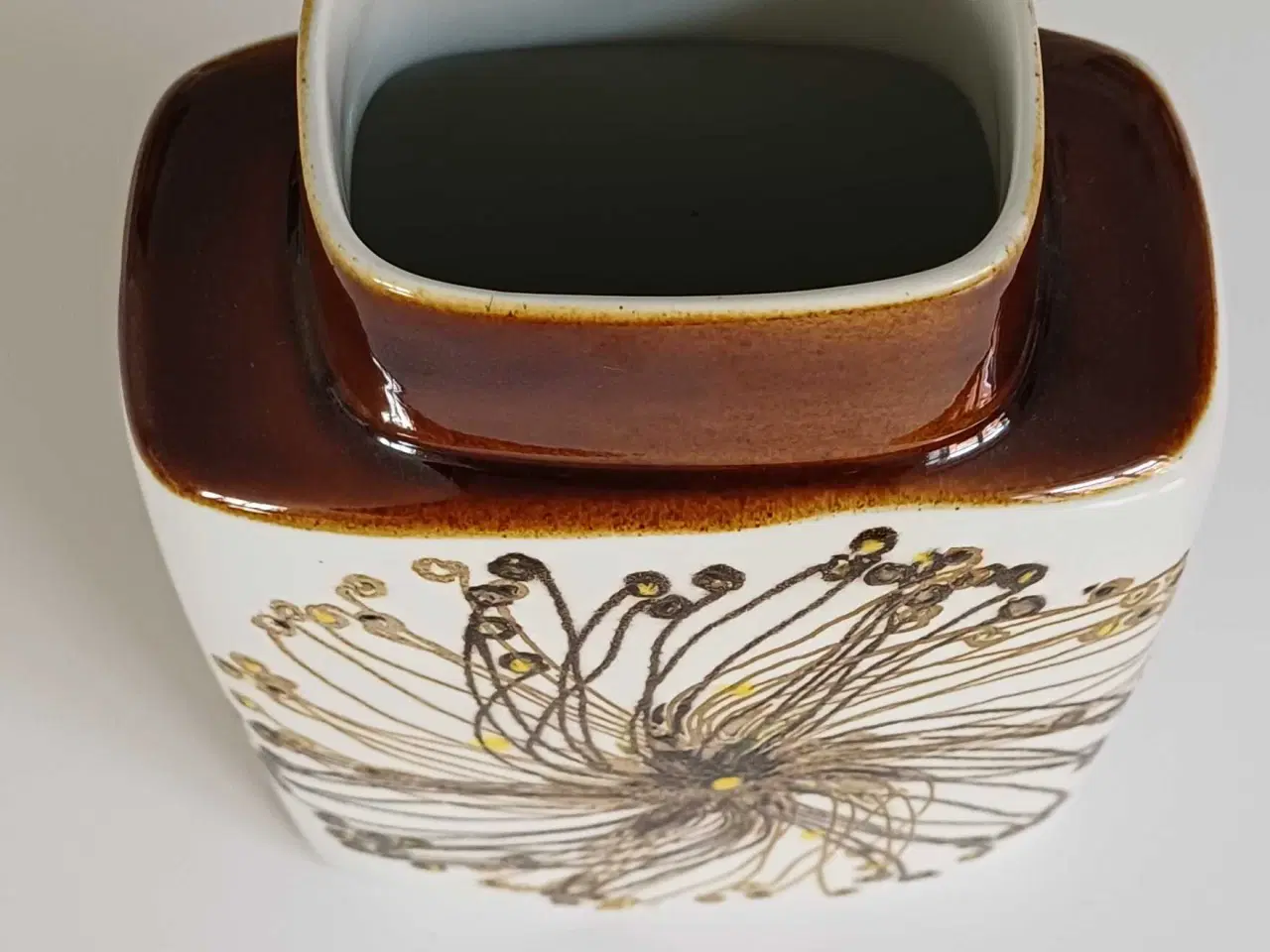 Billede 2 - Fajance vase Royal Copenhagen