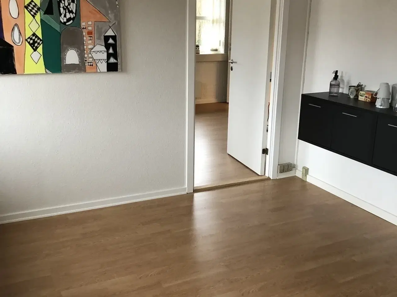 Billede 2 - Produktion/lagerlokale med faciliteter tæt på offentlig transport.