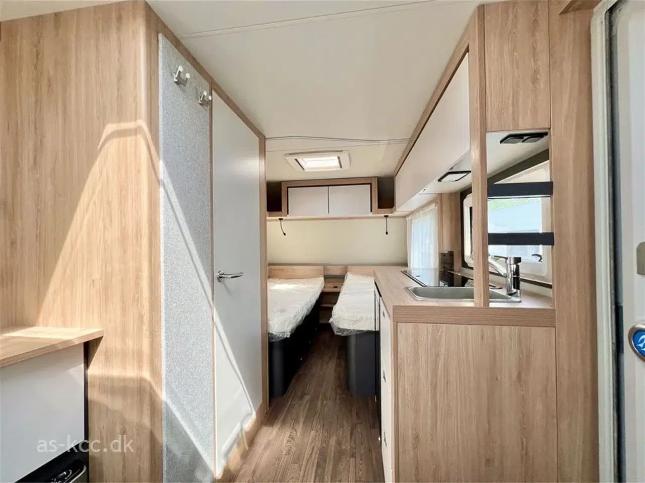 Billede 6 - 2025 - Knaus Sport 460 EU   Knaus Sport 460 EU - splinternyt interiør!