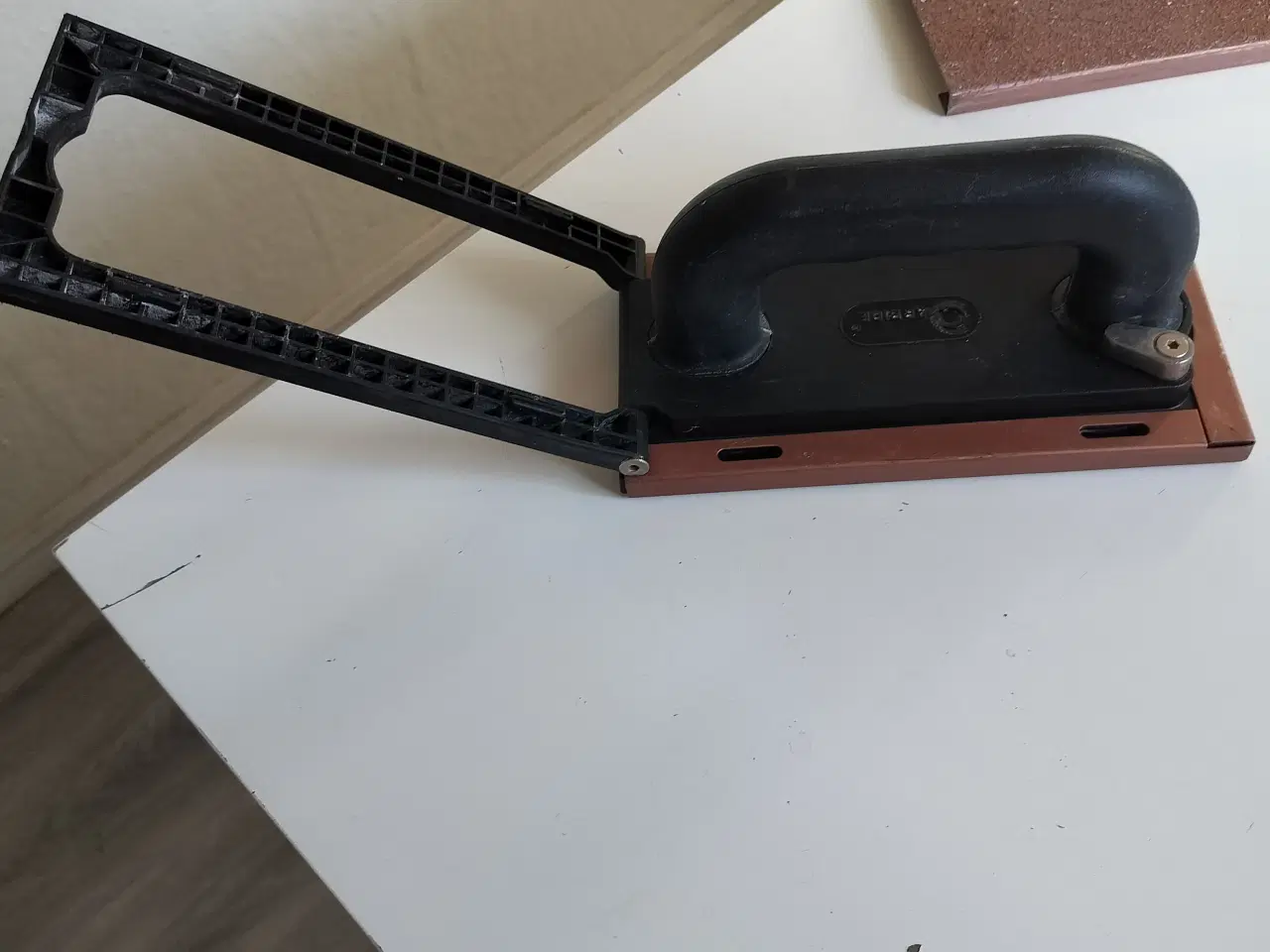 Billede 3 - Carbide 20 x 10 slibebræt og 2 stk slibeplader en 