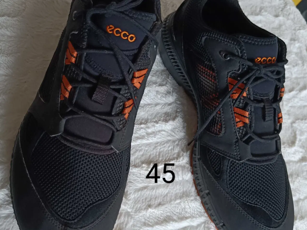 Billede 1 - Ecco sort læder sko 45str 