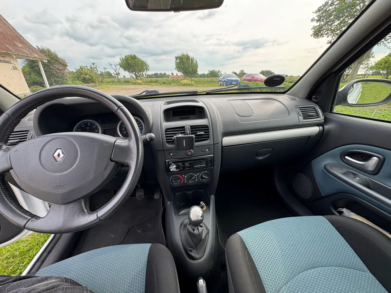 Billede 13 - Nysynet Renault Clio 1,4 16V 100 HK 2007