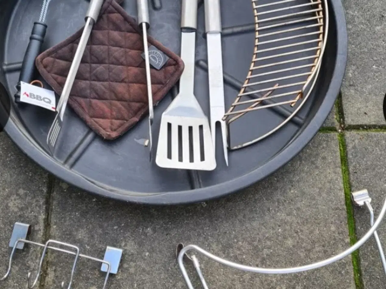 Billede 4 - Weber kuglegrill med meget udstyr