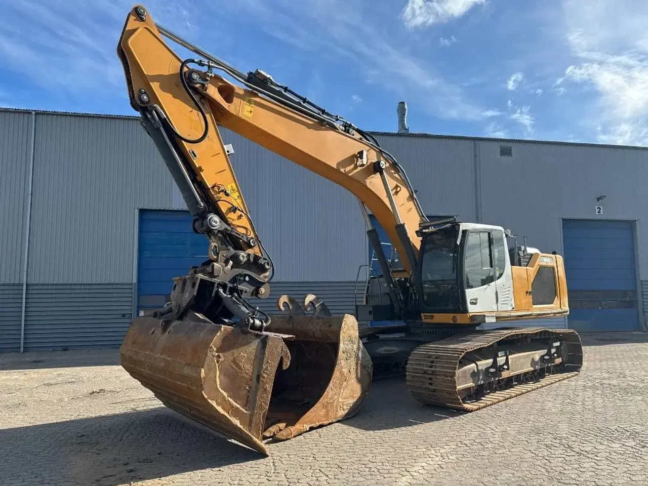 Billede 2 - Liebherr R945
