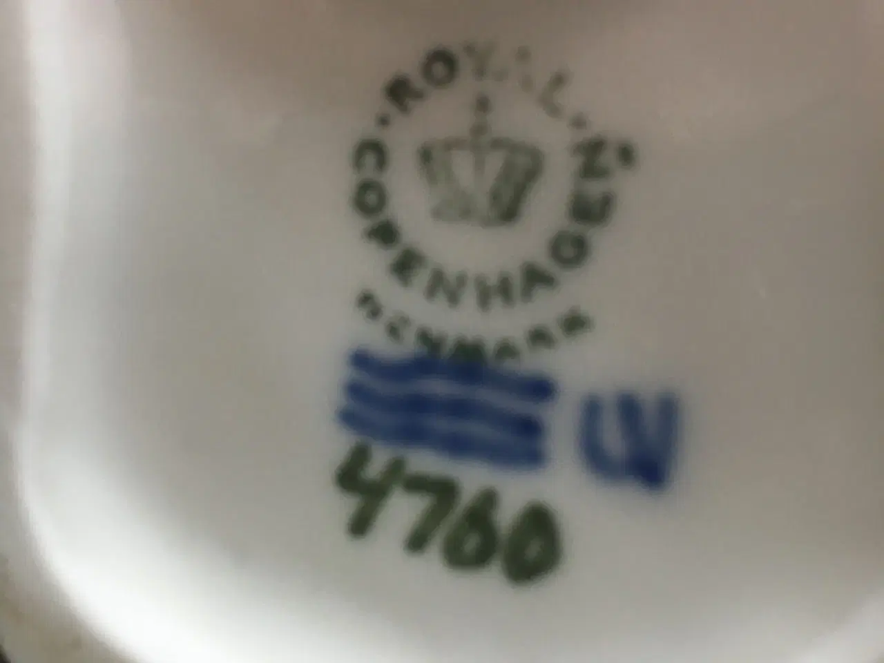 Billede 2 - Royal Copenhagen Gedekid på sten nr 4760