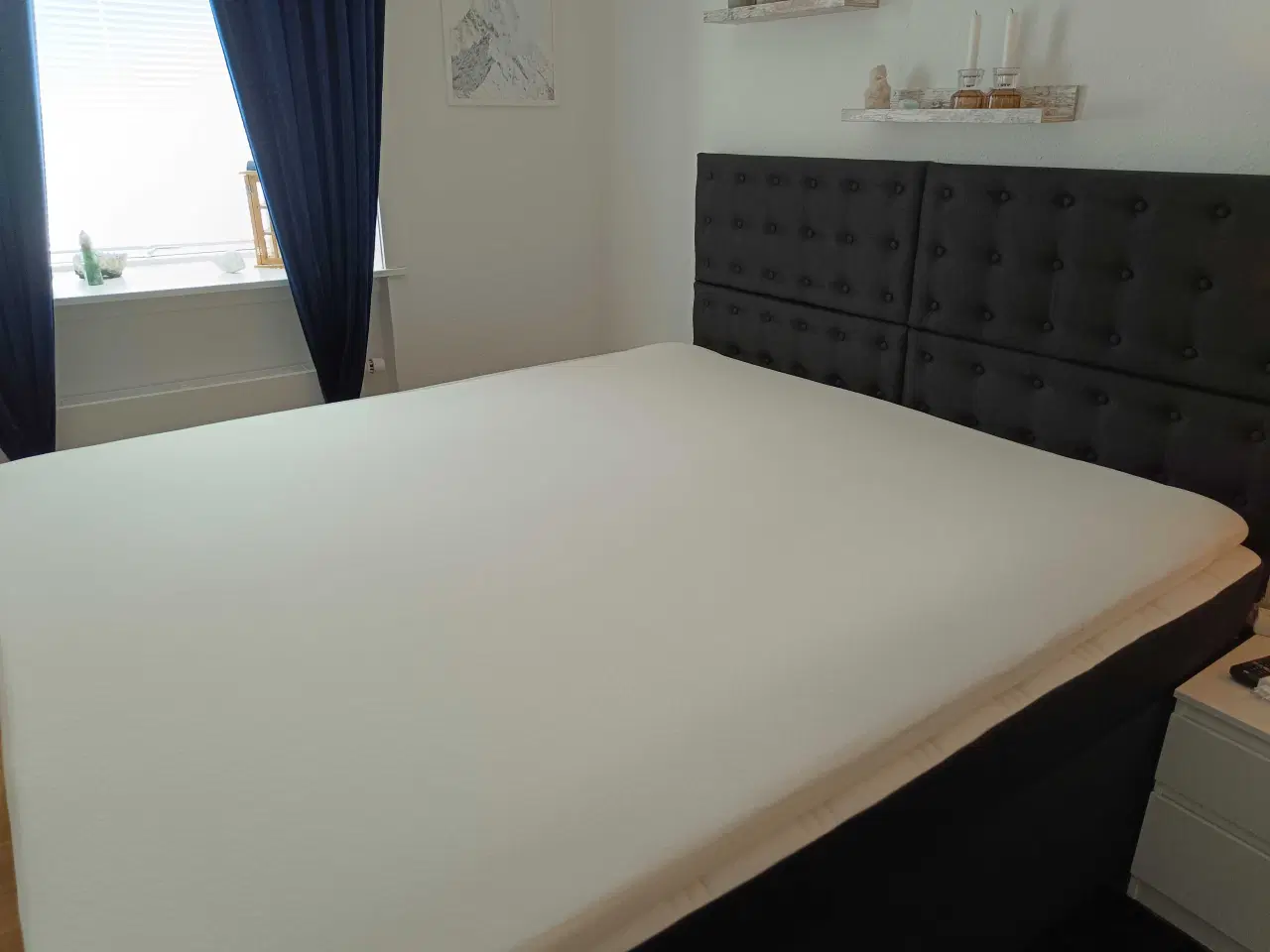 Billede 1 - Kontinental seng, helt som ny! 180x200