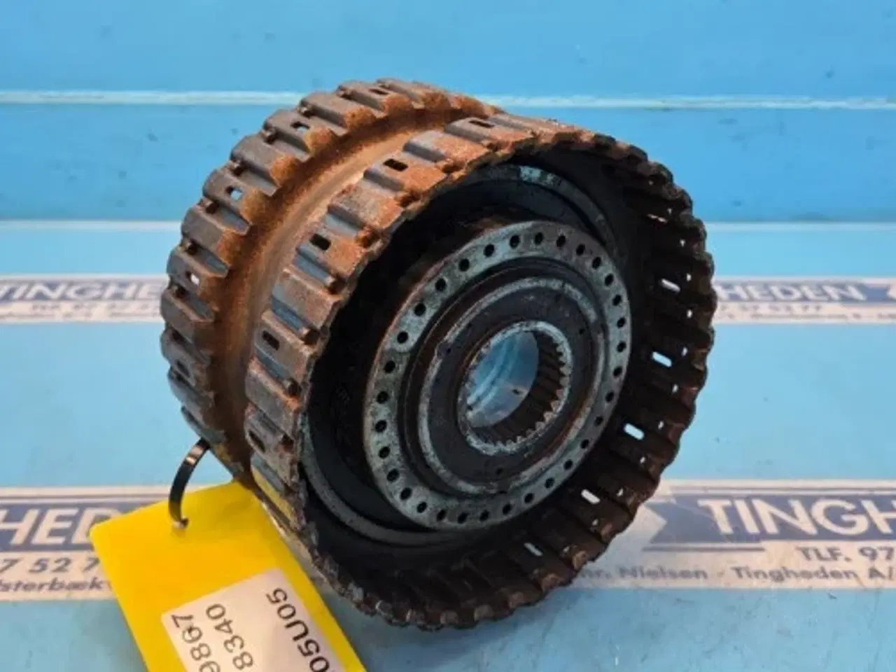 Billede 3 - Ford 8340 Koblinghus 82016096