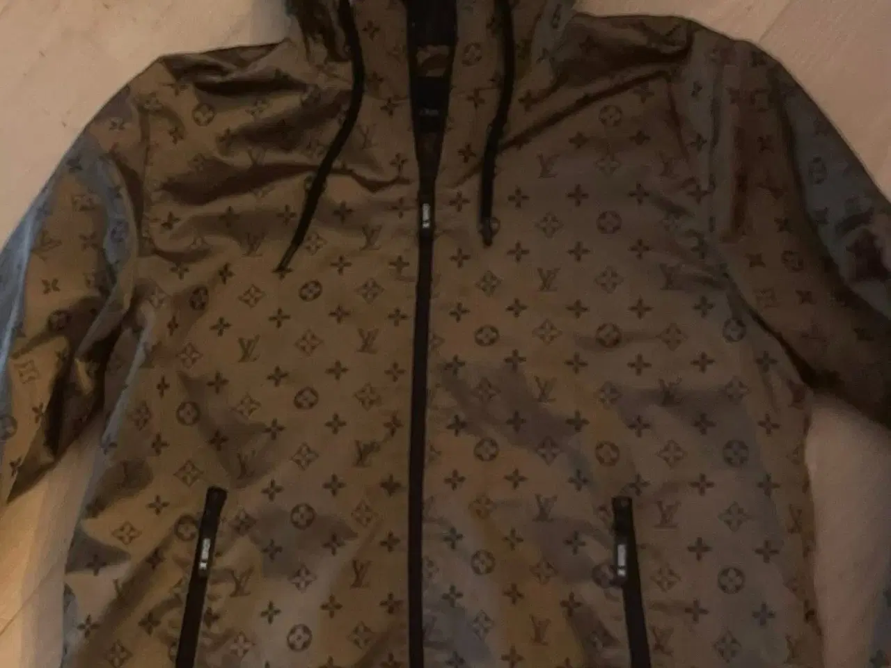 Billede 3 - Dejligt overgangs jakke i xxl