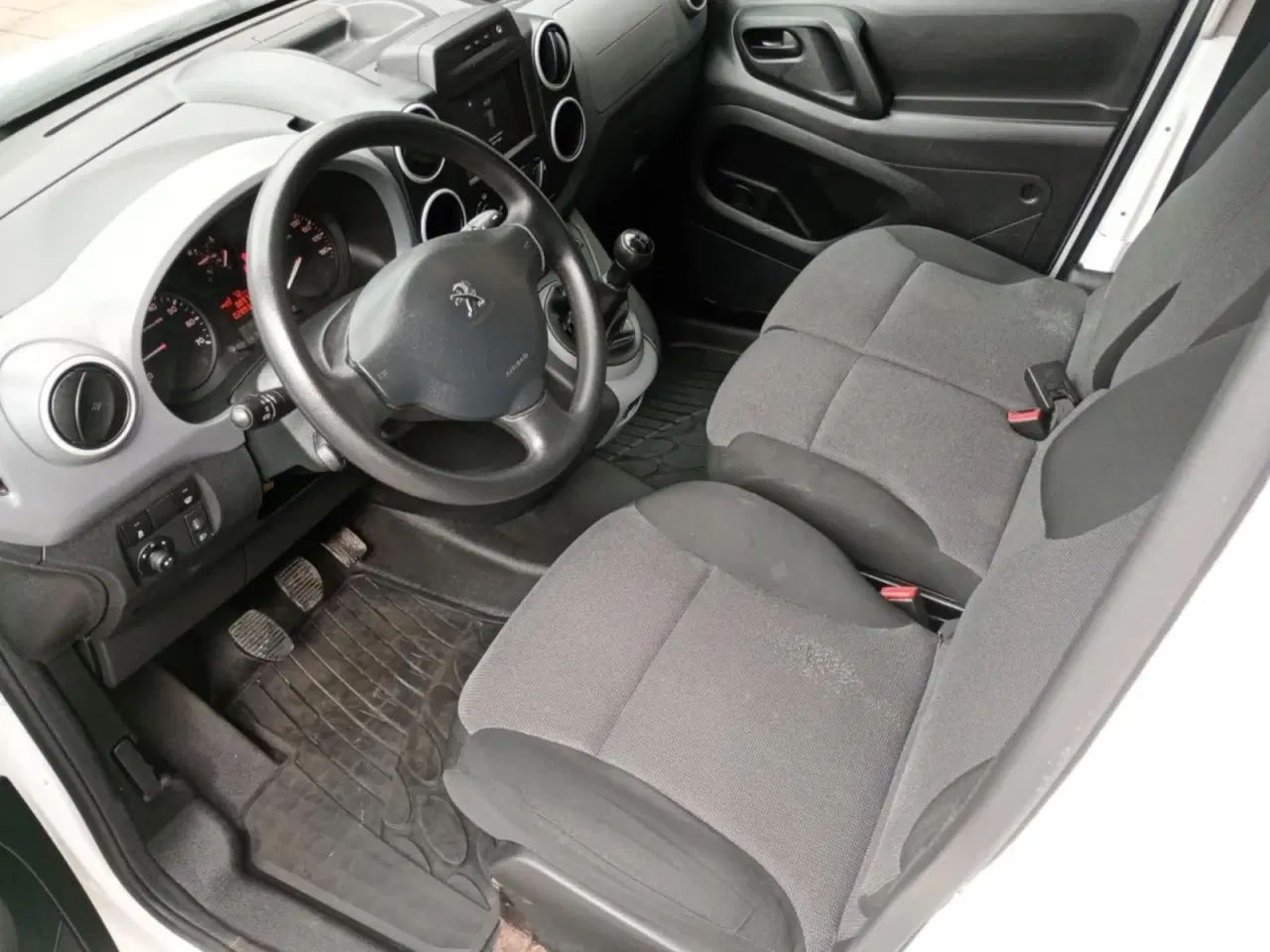 Billede 6 - Peugeot Partner 1,6 BlueHDi 100 L1 Premium Van