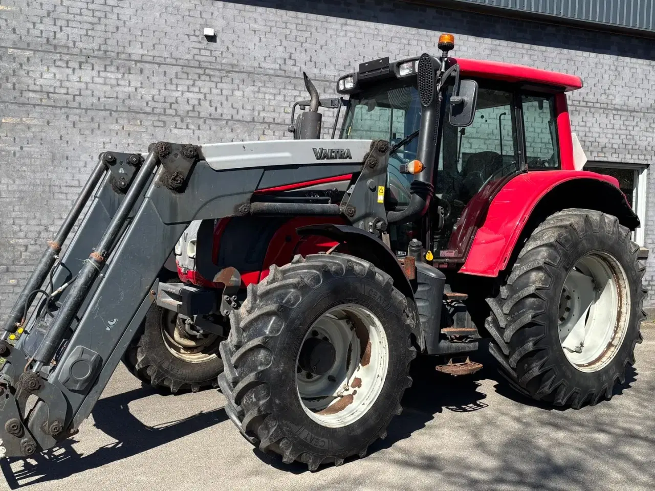 Billede 1 - Valtra N142 DIRECT