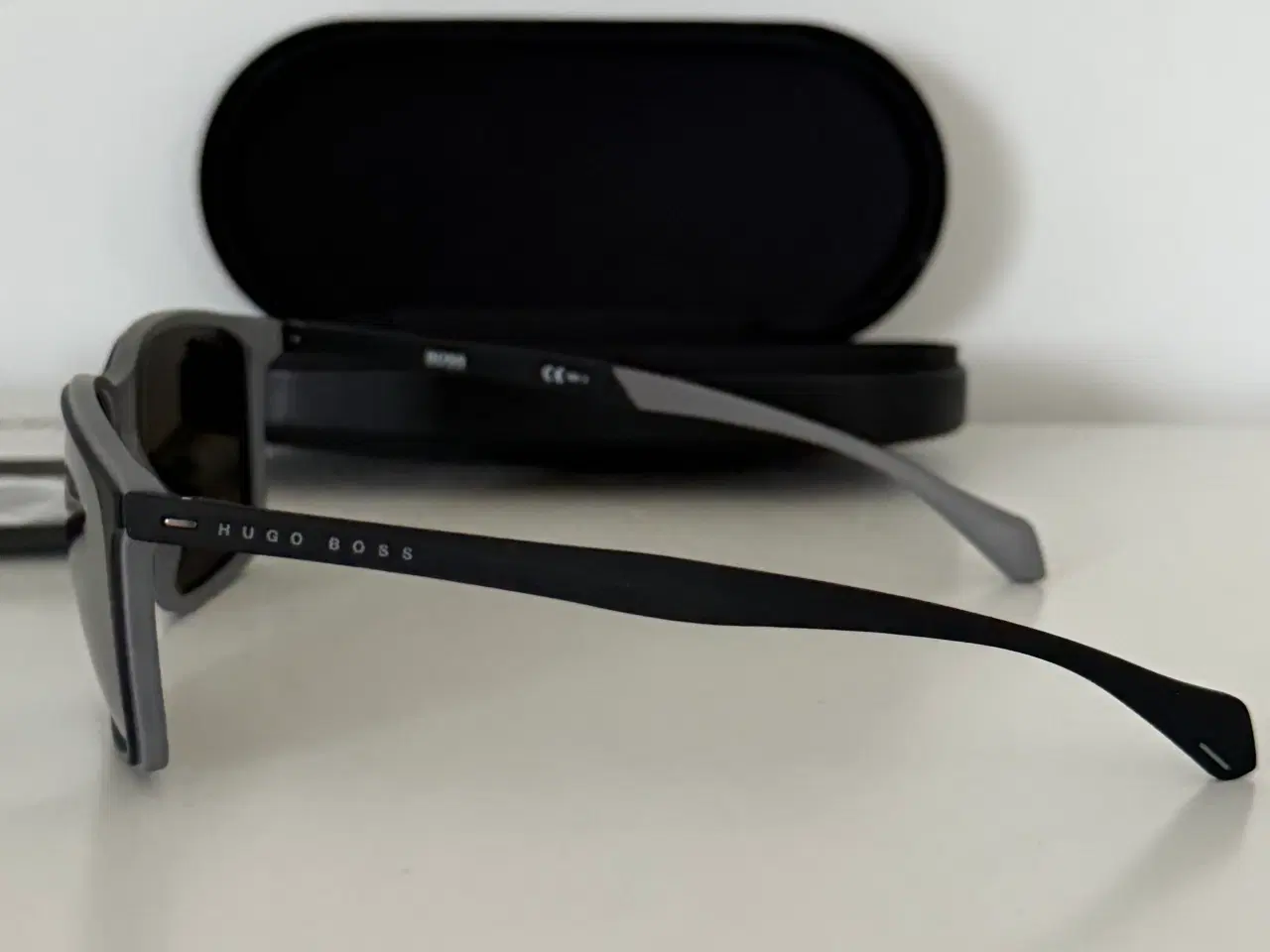 Billede 9 - Nye sort/grå Hugo Boss solbriller