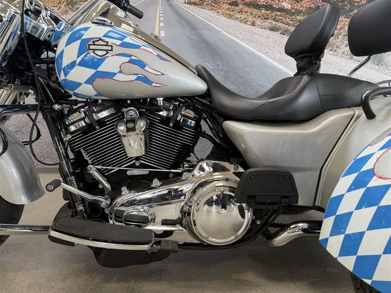 Billede 17 - Harley-Davidson FLRT Freewheeler Trike 107"