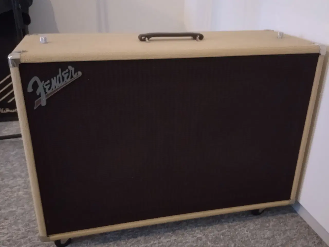 Billede 1 - Fender supersonic kabinet 2x12