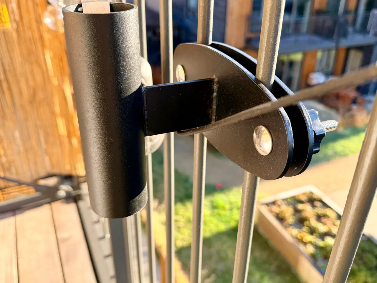 Billede 5 - Parasolbeslag til lodrette stænger