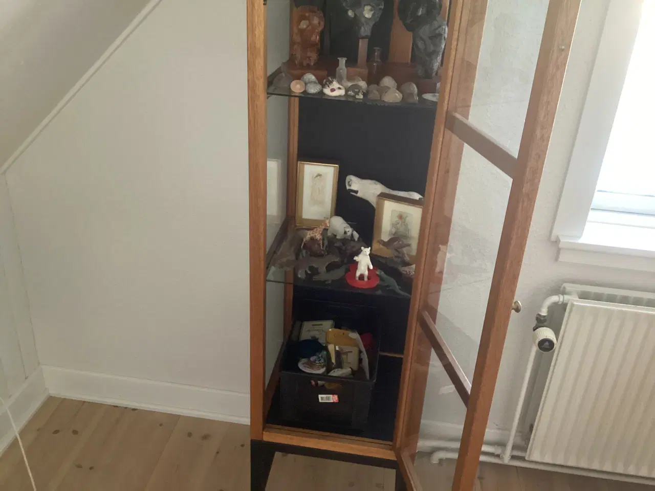 Billede 4 - Oplevelsskab-vitrineskab