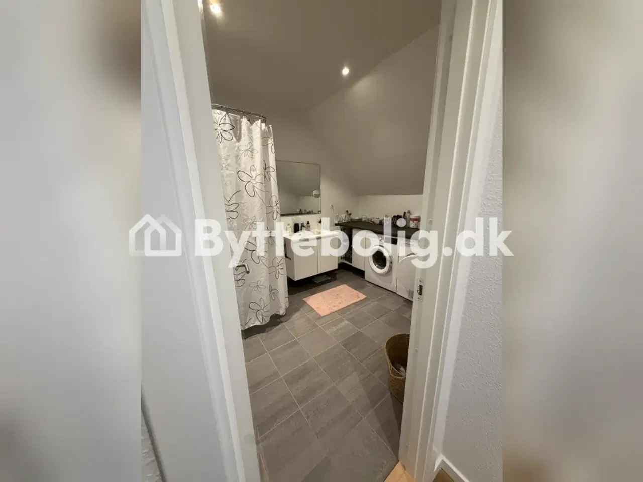 Billede 4 - Rummelig lejlighed i Odense til bytte