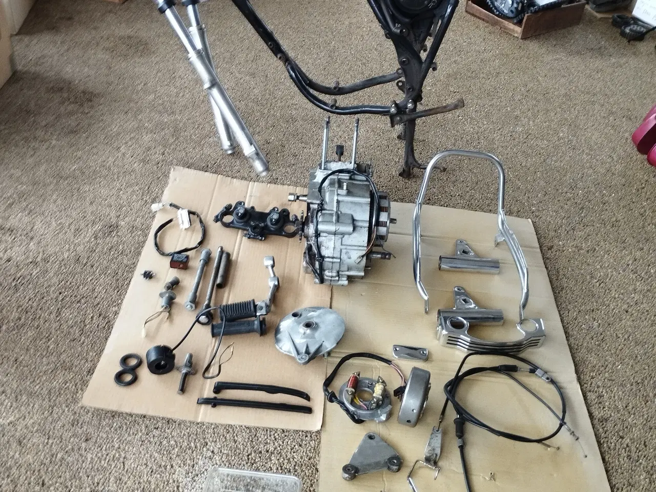 Billede 5 - 8800 Viborg Suzuki GN 400 reservedele ( se %)