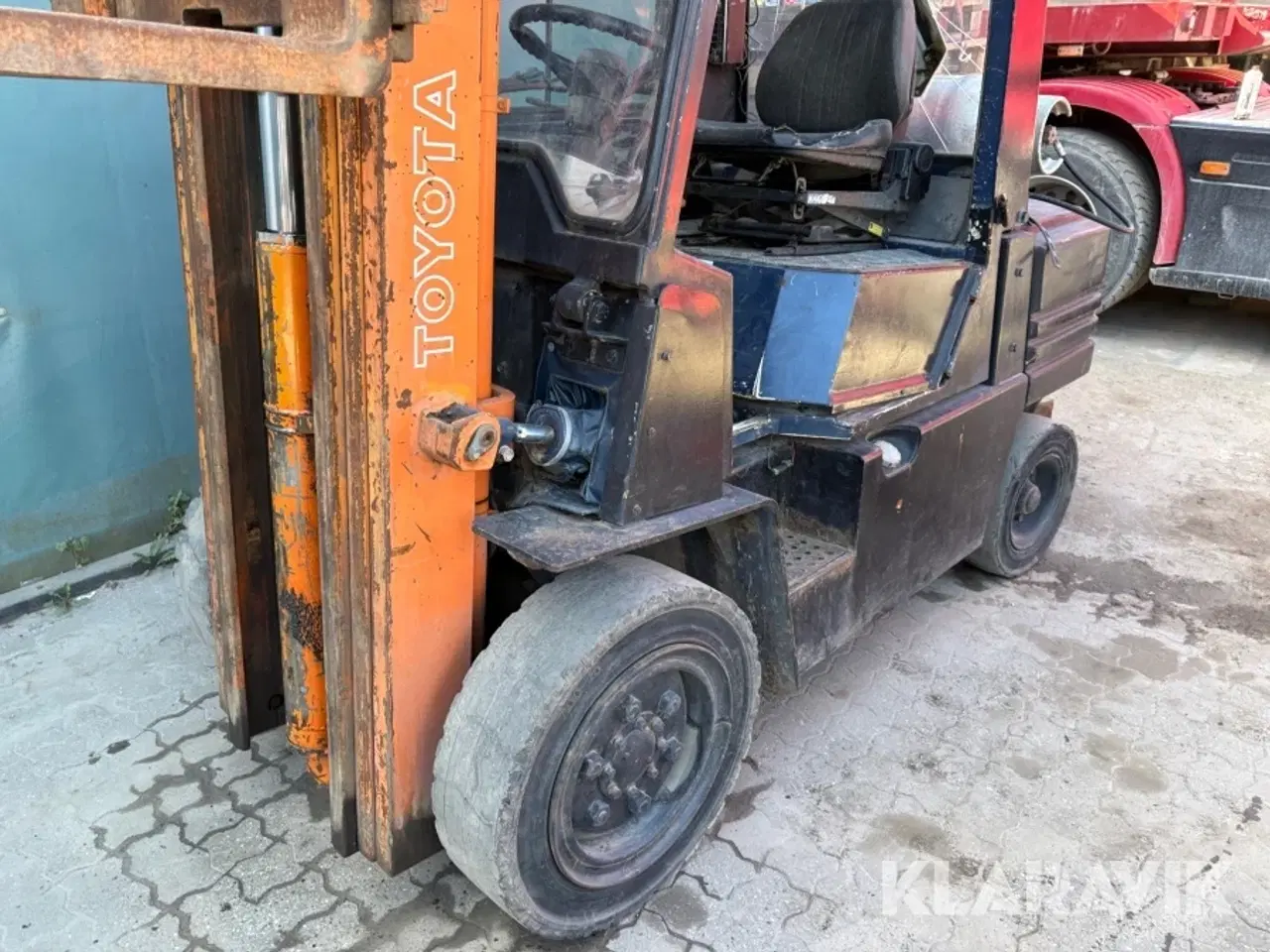 Billede 3 - Gaffeltruck Toyota 02-5F g28