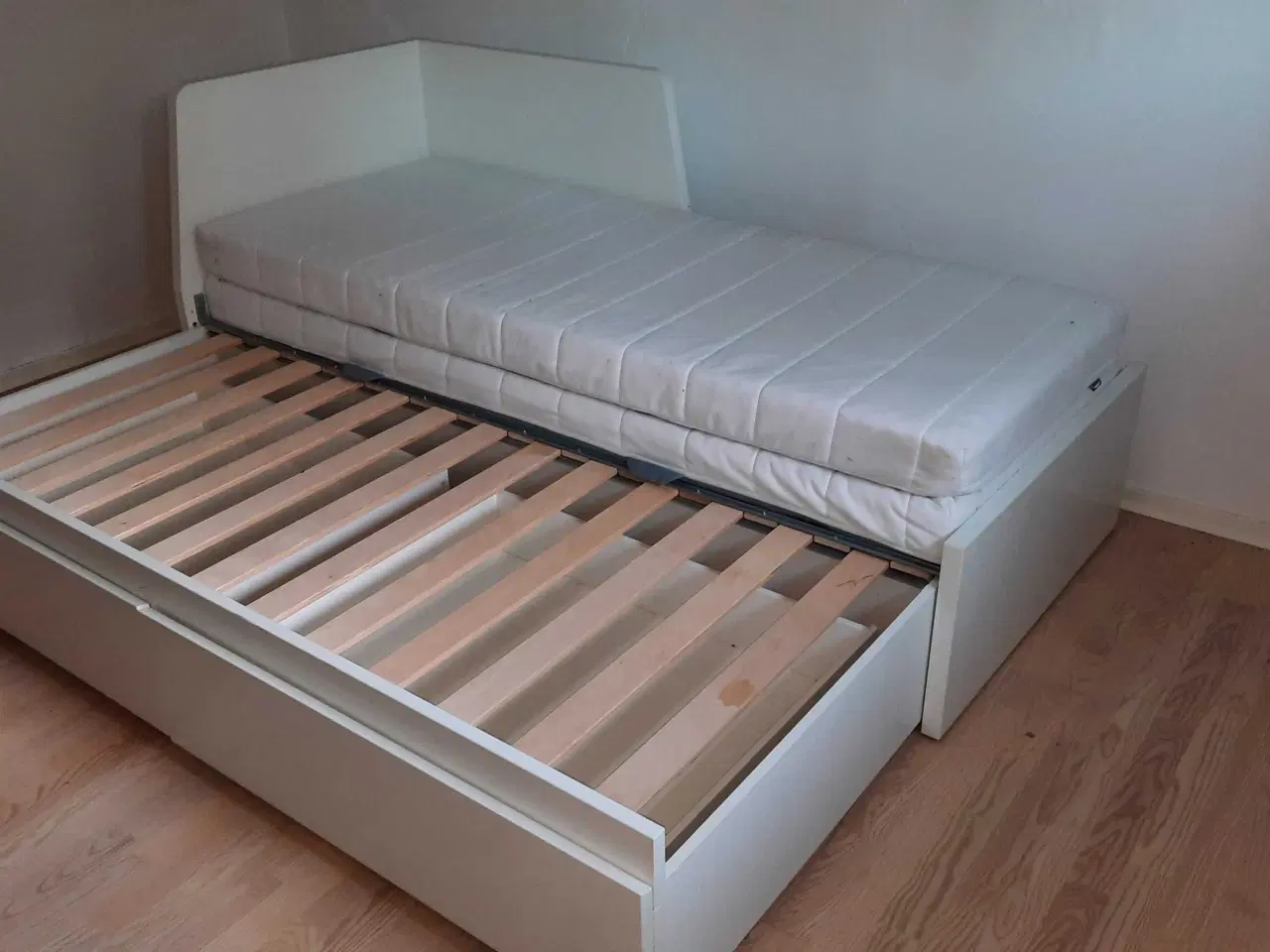 Billede 1 - Gæsteseng/juniorseng