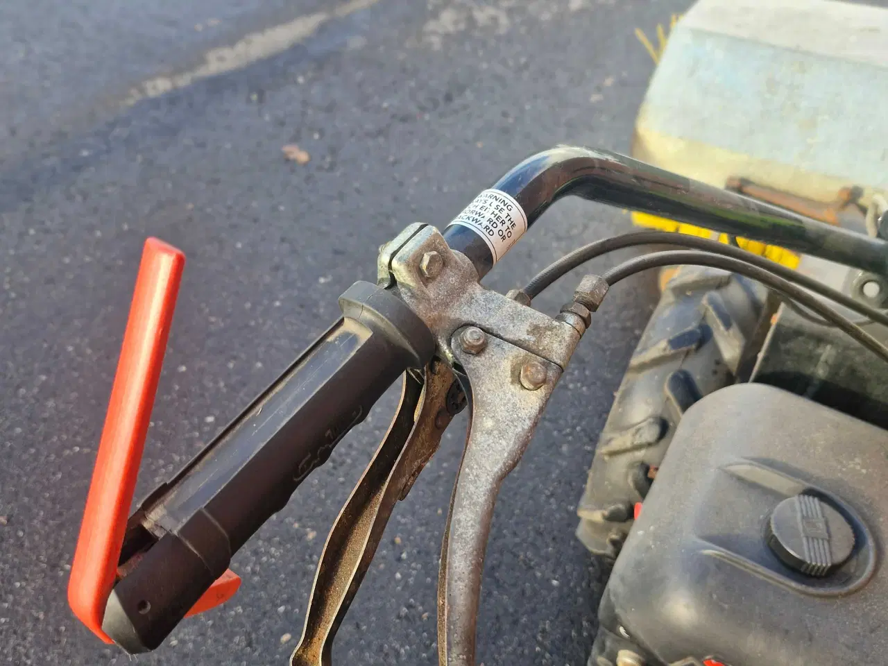 Billede 8 - Grillo G107d 2-Hjulet Traktor med kost