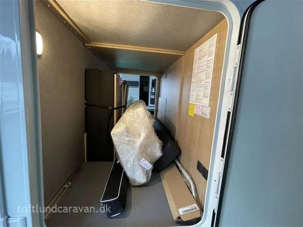 Billede 25 - 2025 - Hobby Ontour C 680 GE   NY 2025 m/AUT. GEAR, ADAPTIV FARTPILOT mv. SUPER LÆKKER AUTOCAMPER. NU PÅ LAGER !